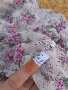 Floral Print Sheer Puff Sleeve Top