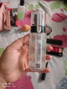 All Day Tight Makeup Setting Spray