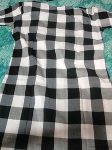 Black And White Checks Kurti