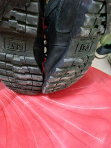 Authentic  CAT Steel Toe Work Boots heal is m