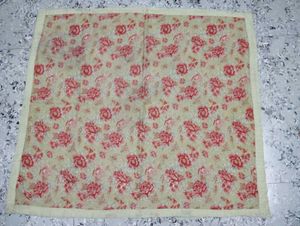 Vintage Floral Quilt Blanket doogi &amp; cat