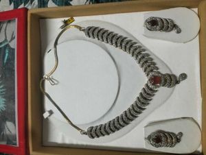 Ad Elegant Necklace &amp; Earring Set