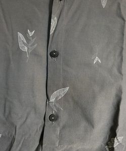 MENS GREY SHIRT WITH AUTHENTIC WHITE LEAF DESING