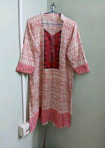 Stylish Printed Kurti With Pajama And Dupatta