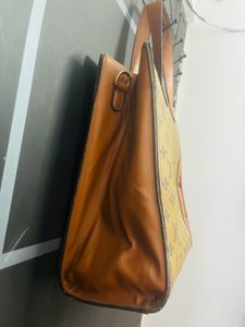 Louis Vuitton first copy bag