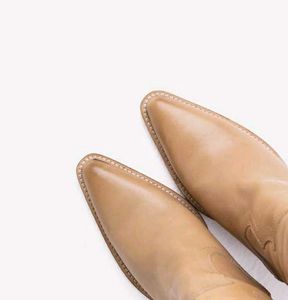 Tan Leather Western Cowboy Boots
