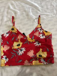 H&amp;M Floral Print Crop Top