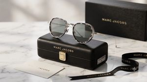 Marc Jacobs Pink Octagonal Eyeglasses
