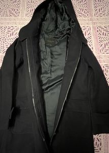 Classic Black Duffle Coat with Toggle Closures