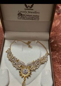 Exquisite Statement Necklace for Women