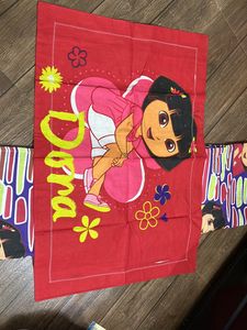 Dora Linen Bedsheet