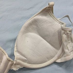 😍 Lace Trim Padded Bra