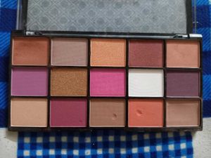 Revolution Eyeshadow Palette Bundle