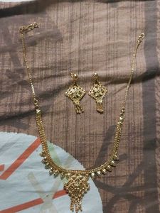 Elegant Gold-Plated Necklace & Earring Set
