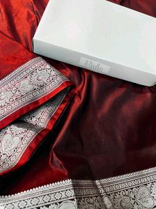 Elegant satin silk plane saree with rich pallu