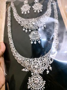 Elegant Bridal Necklace Set