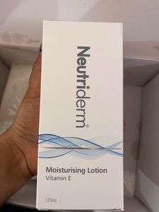Neutriderm Moisturising Lotion 125ml
