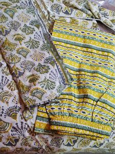 Kurta-pajama Set