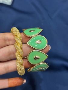 ANTI TARNISH Statement Bracelet Set