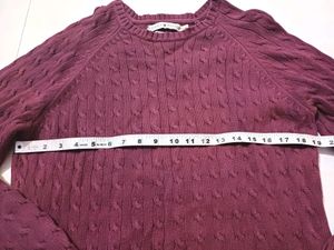 🧶 Burgundy Cable Knit V-Neck Sweater 🧶