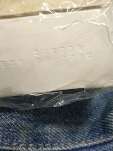 Ultra-Light Moisturizing Lotion With Sunscreen