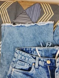 Trendy Wide Leg Jeans (colour darker )