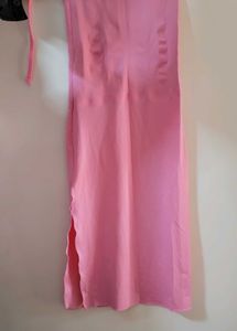 Pink colour saree shapewear or petticoat