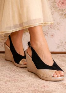 Sparkling Wedge Heels - Black & Silver