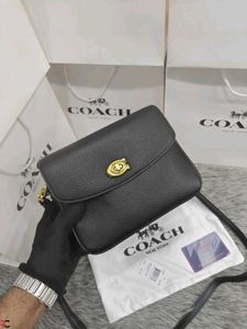 COACH*  *CASSIE CROSSBODY 19 IN SIGNATURE CANVAS*