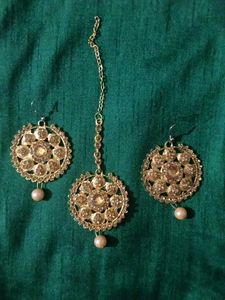 Gold  Maang Tikka and Earring Set