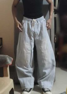 barrel fit jeans / baggy