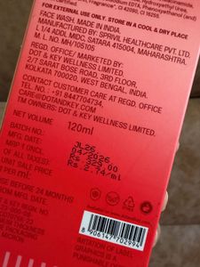 Dot &amp; Key Strawberry Dew Micellar Face Wash