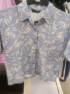 Chic Textured Leaf Print Shirt