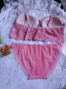 Lace Trimmed Pink Bra &amp; Panty Set