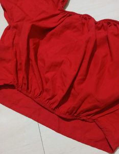 Chic Red Puff Sleeve Top