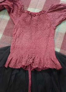 Cute Outfit: Top &amp; Tulle Skirt