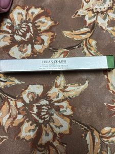 green eye pencil urban color