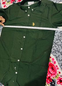 Men's Classic Green Button-Down Shirt