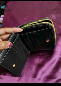 🖤Leather Quilted Wallet
