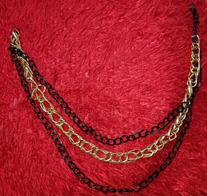 SET OF 2 NECKPIECE AND A MASK CHAIN