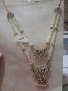 Elegant Lotus Pendant Necklace Set