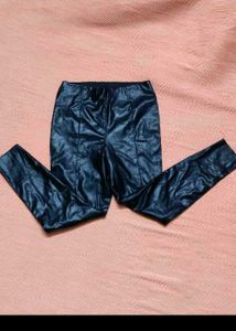 (H&amp;M) Chic Faux Leather Leggings