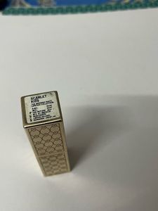 estee lauder scarlet kiss