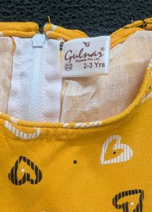 Girls Yellow Heart Print Sleeveless Fit