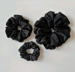 Set Of 3 L,M,S Black Satin Scrunchies