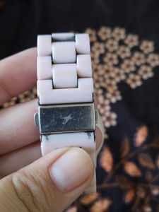 Fastrack Women's Watch - Stylish &amp; Unique