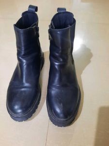 Stylish Black Leather Ankle Boots