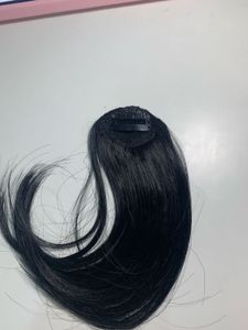 Black side bangs