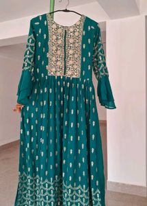Stunning Teal Embroidered Naira Set