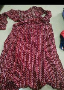 Maroon Bandhni Kurti